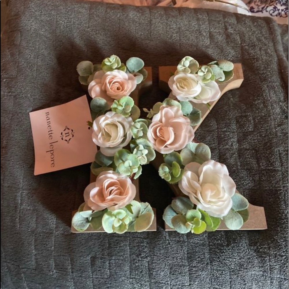 Flower K